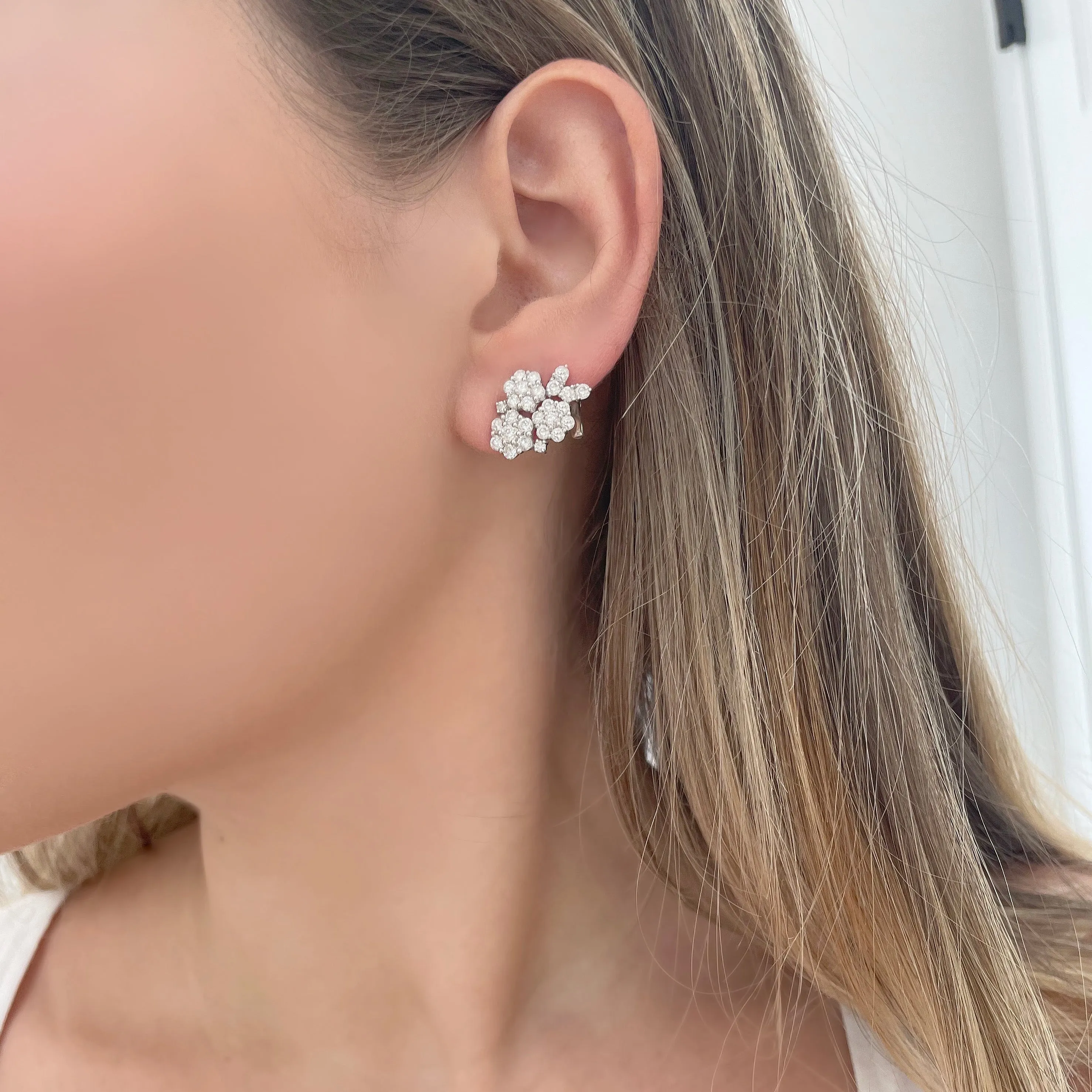 14K GOLD DIAMOND AMELIA EARRINGS