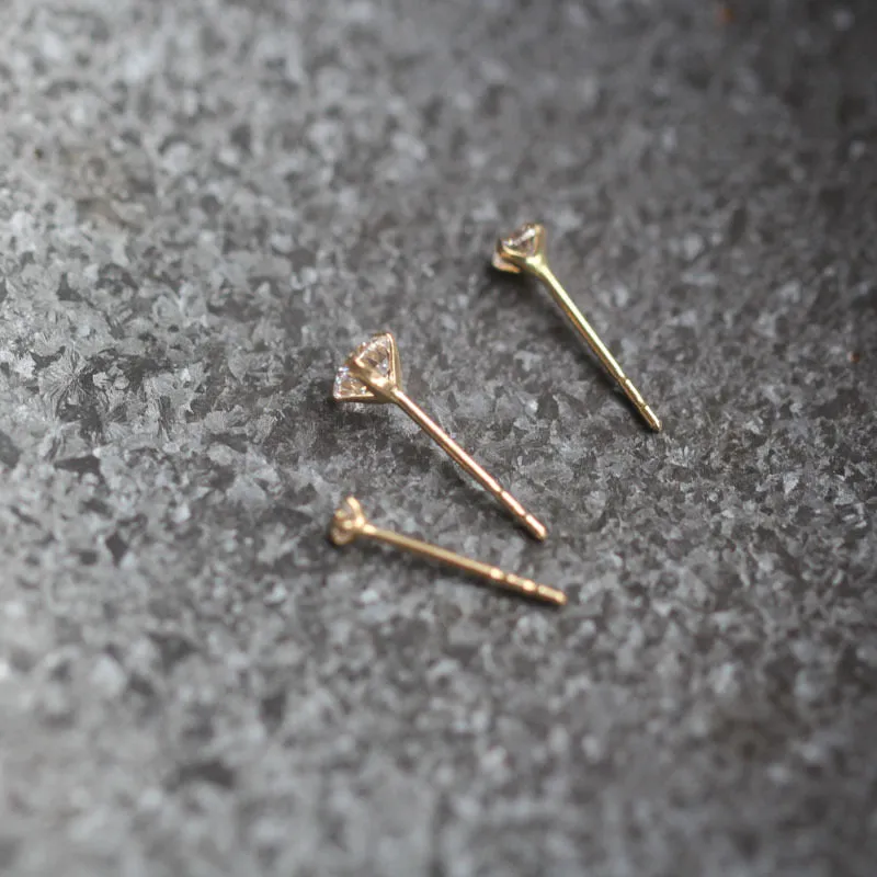 14K solid gold CZ Diamond stud earrings, 14K Solid Gold Diamond Earrings, solid gold stud earring