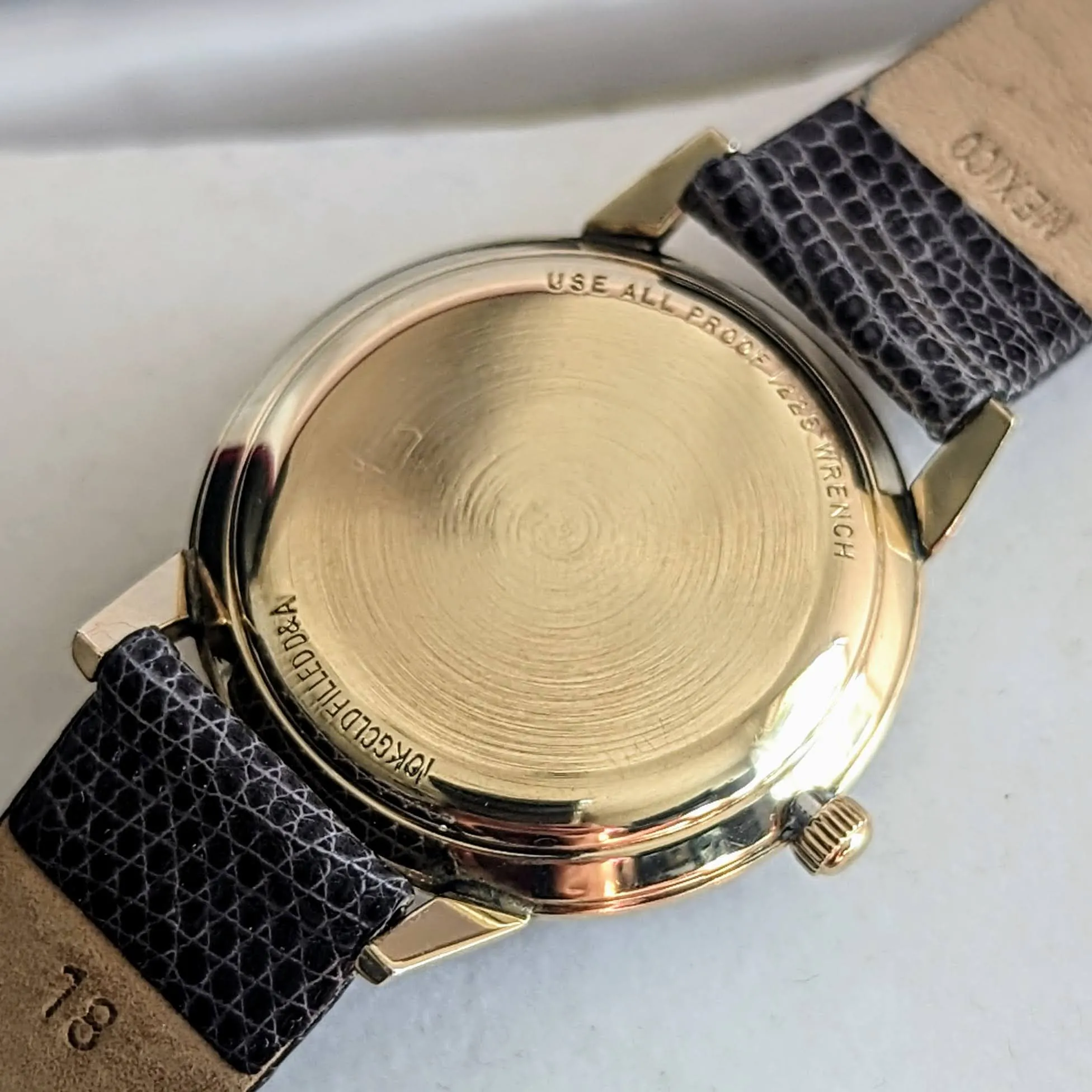 1965 LeCoultre Watch Cal. K830/CW 17 Jewels 10K GF Vintage Wristwatch