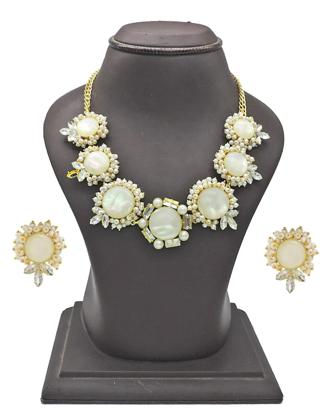 Amara Necklace