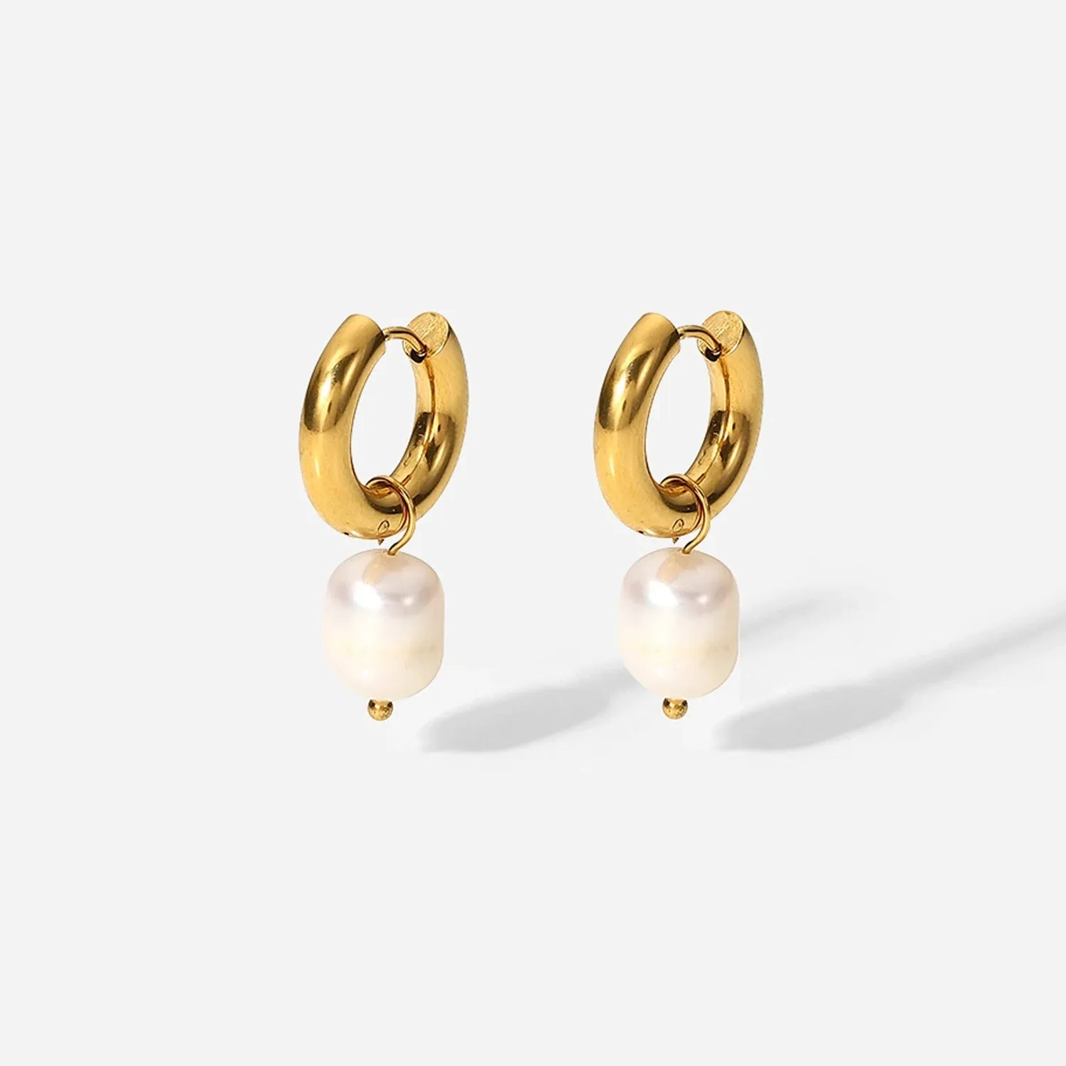 Aria Pearl Drop Earrings