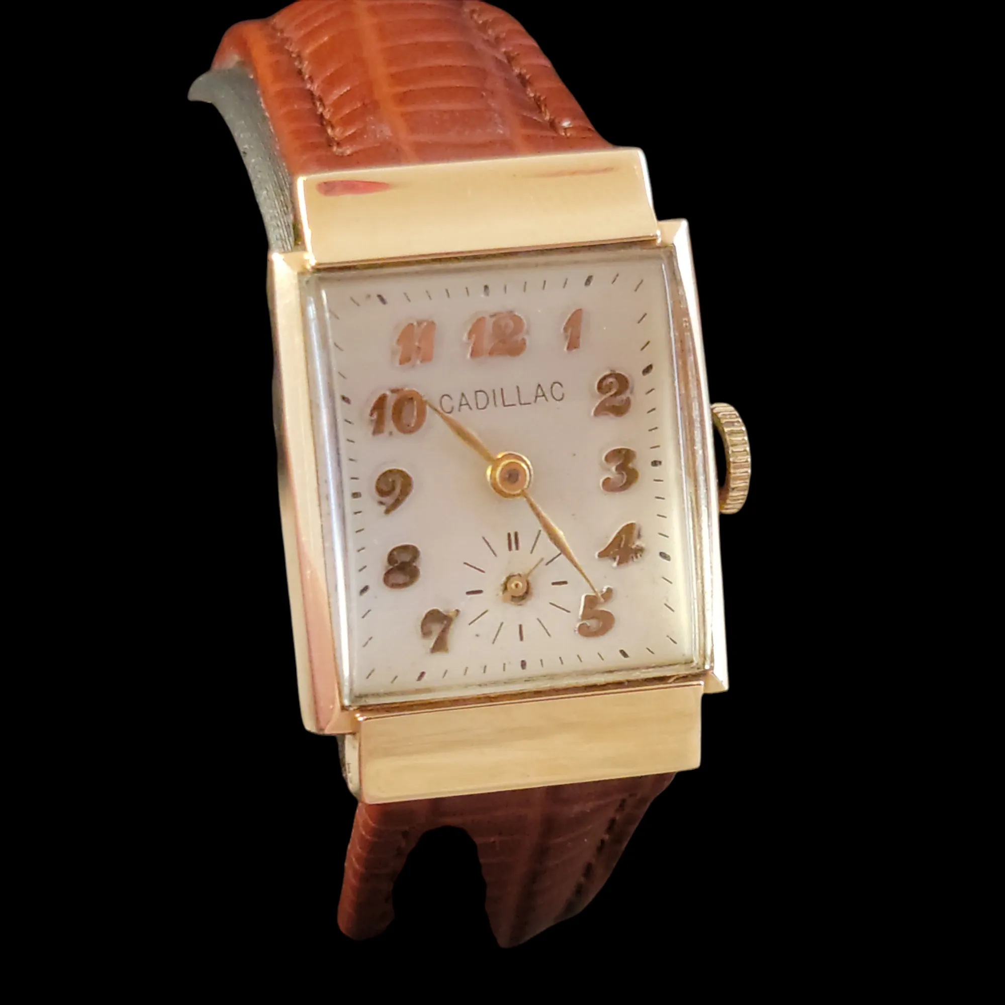 Cadillac 14K Solid Gold Watch 17 Jewels Alb Grossenbacher Movement