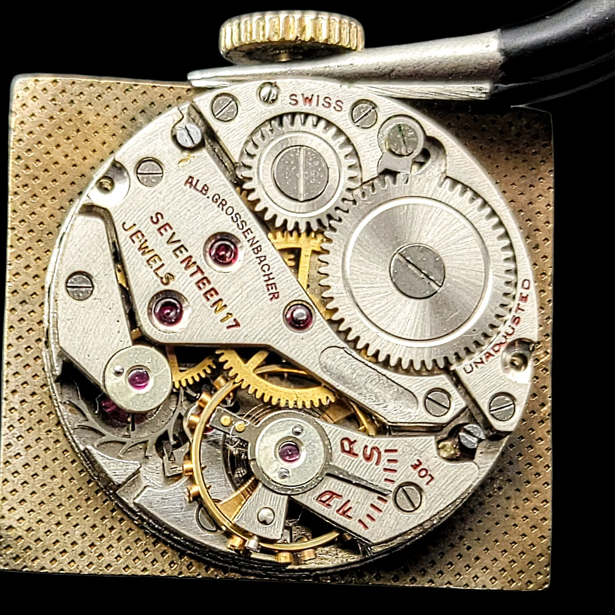 Cadillac 14K Solid Gold Watch 17 Jewels Alb Grossenbacher Movement