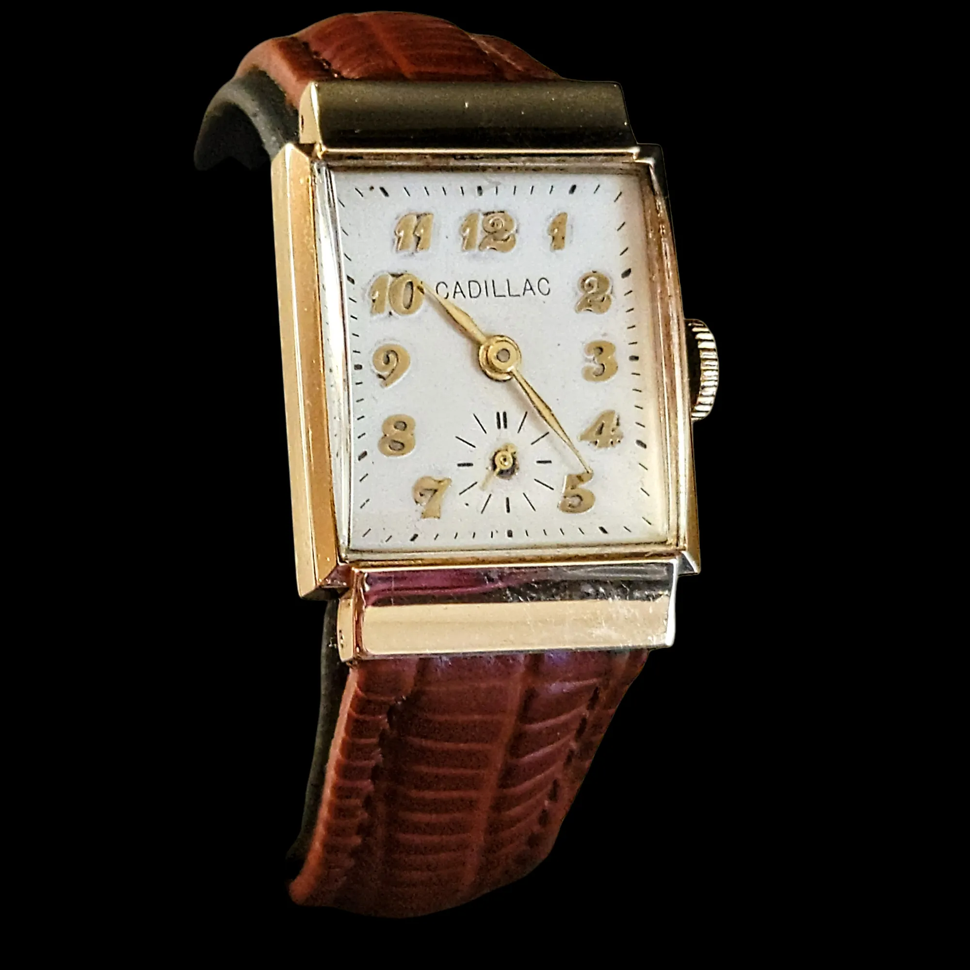 Cadillac 14K Solid Gold Watch 17 Jewels Alb Grossenbacher Movement