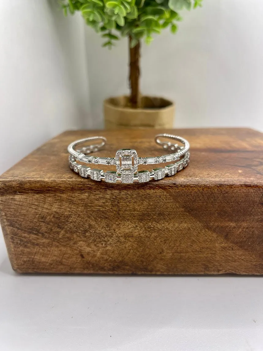 Cuff 48
