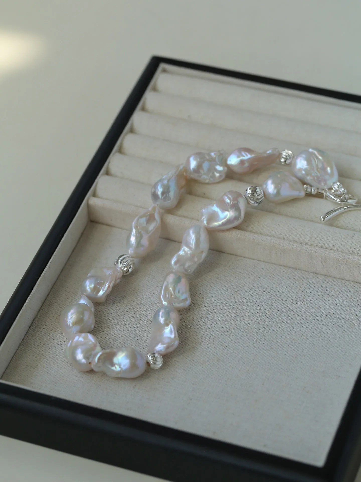 Elegant Baroque Pearl Classic  Choker Necklace