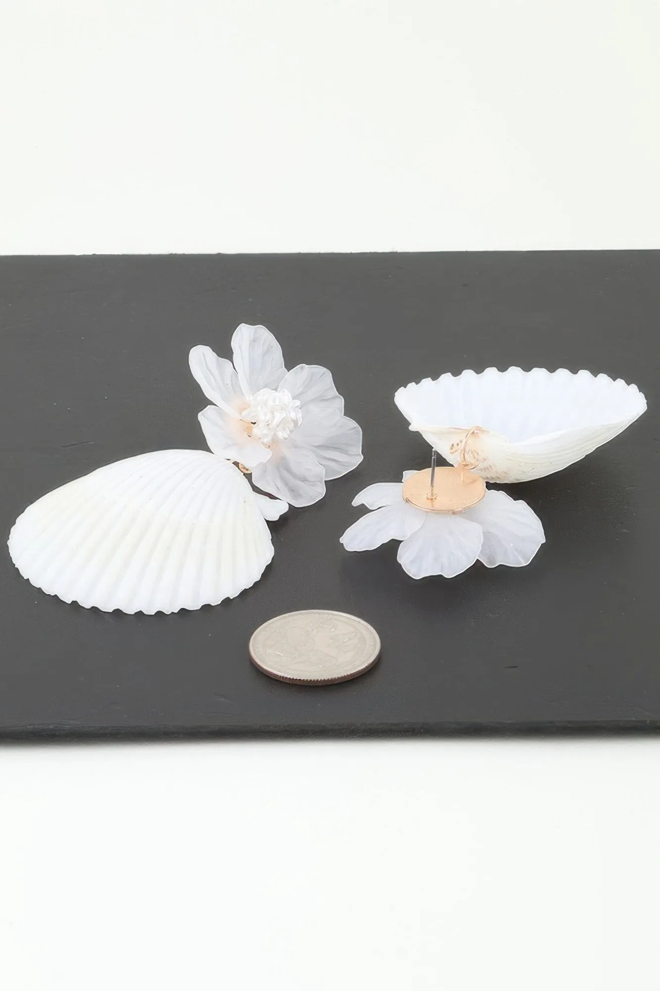 Flower Shell Drop Earrings