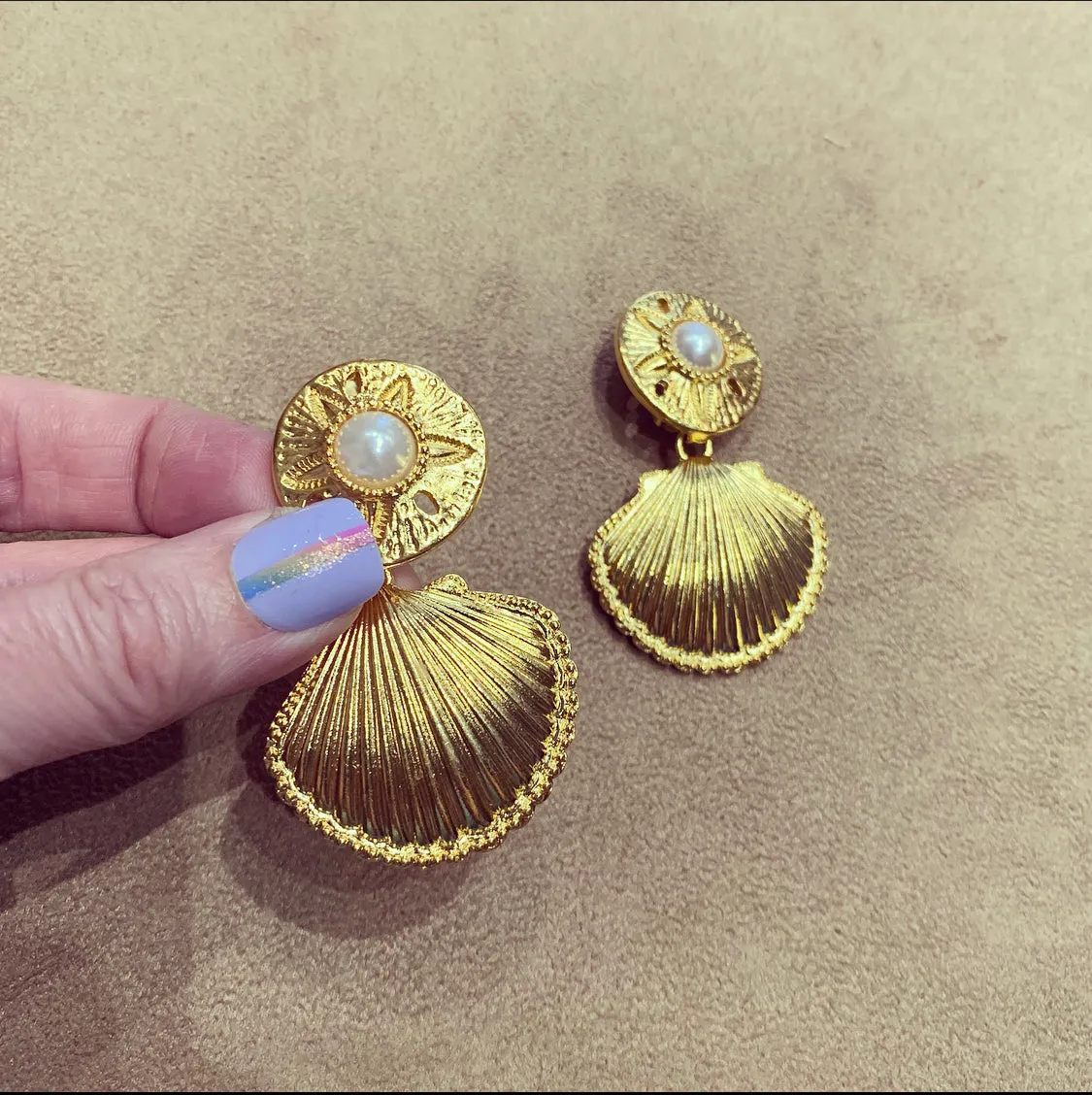 Kenneth Jay Lane Golden Shell Star of the Sea Clip on Earrings