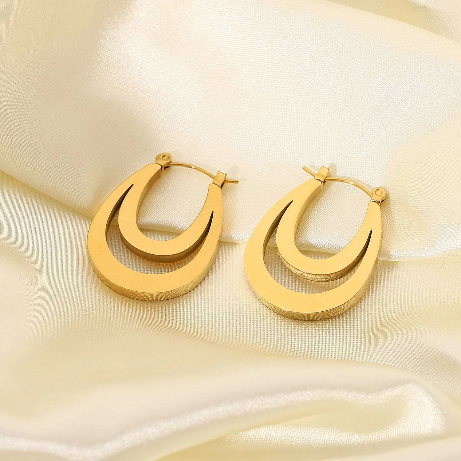 Marisol Double Oval Hoop Earrings