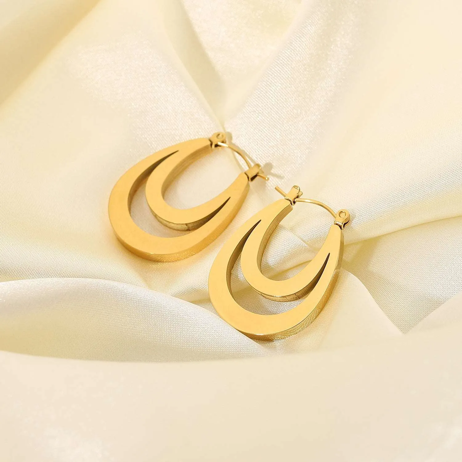 Marisol Double Oval Hoop Earrings