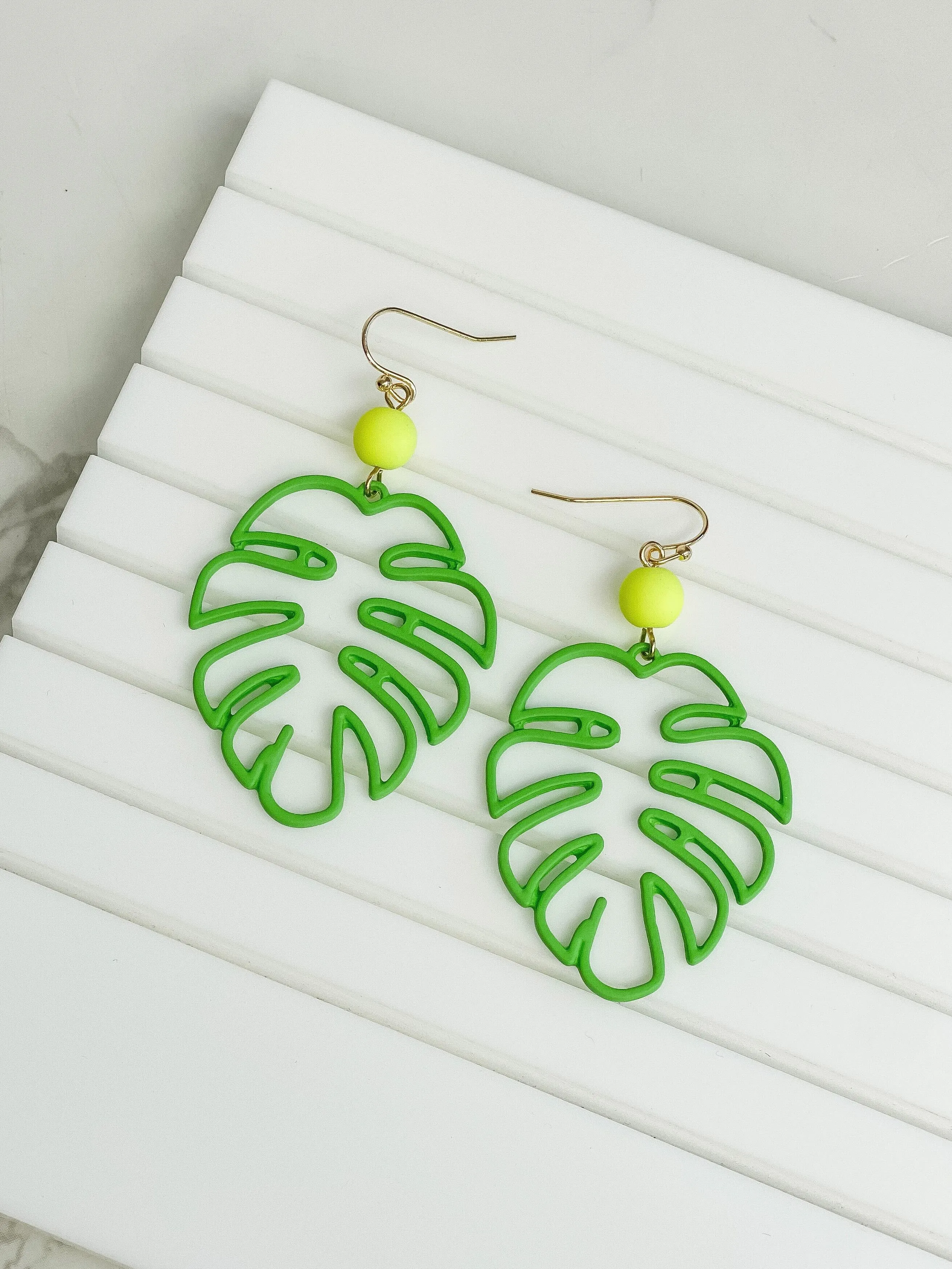 Monstera Color-Coated Outline Dangle Earrings - Green