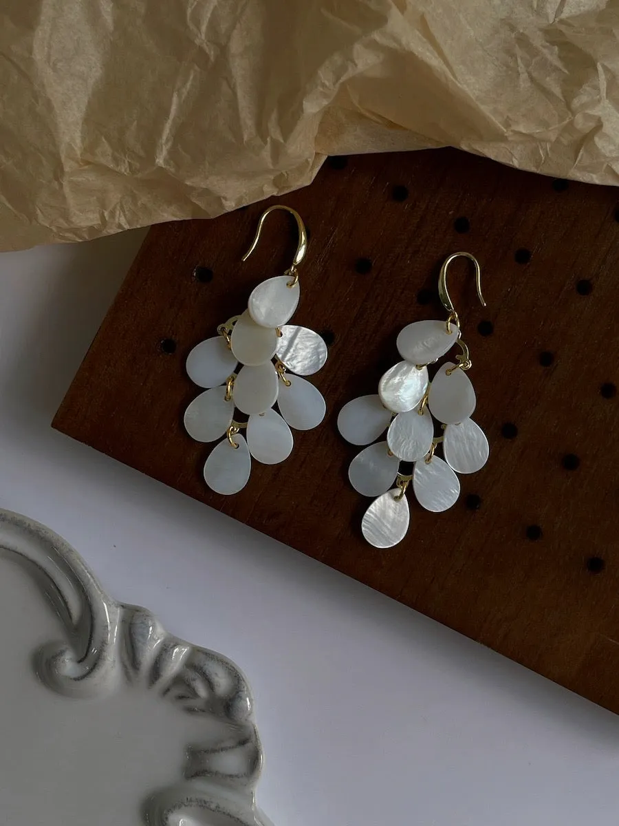 Off white shell tassels drop long earrings
