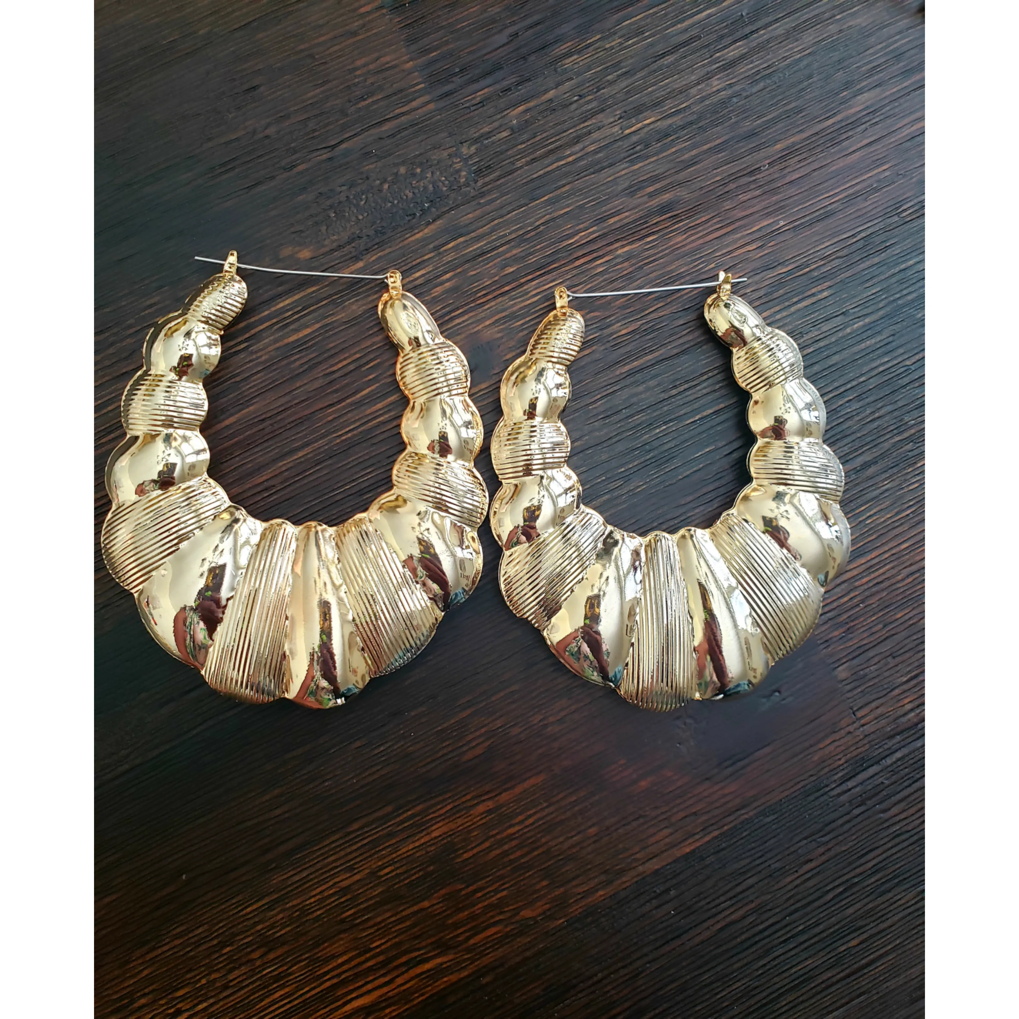 Oversized Shell Shaped Bamboo Earrings