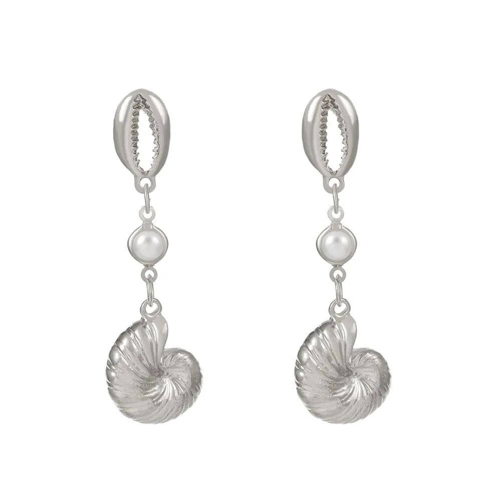 Pearl Charm Metallic Conch Shell Earrings