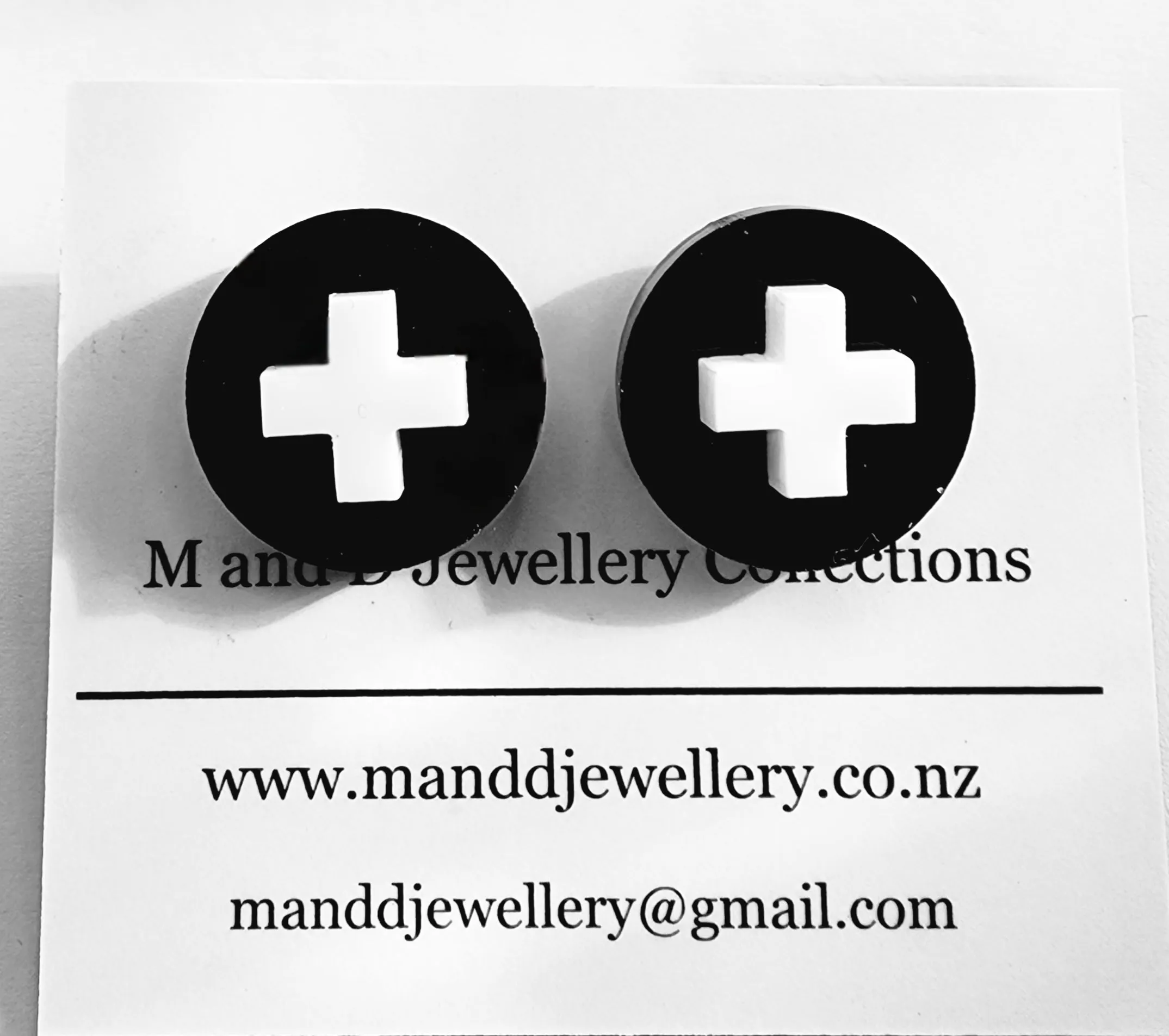 Plus Studs on Disc