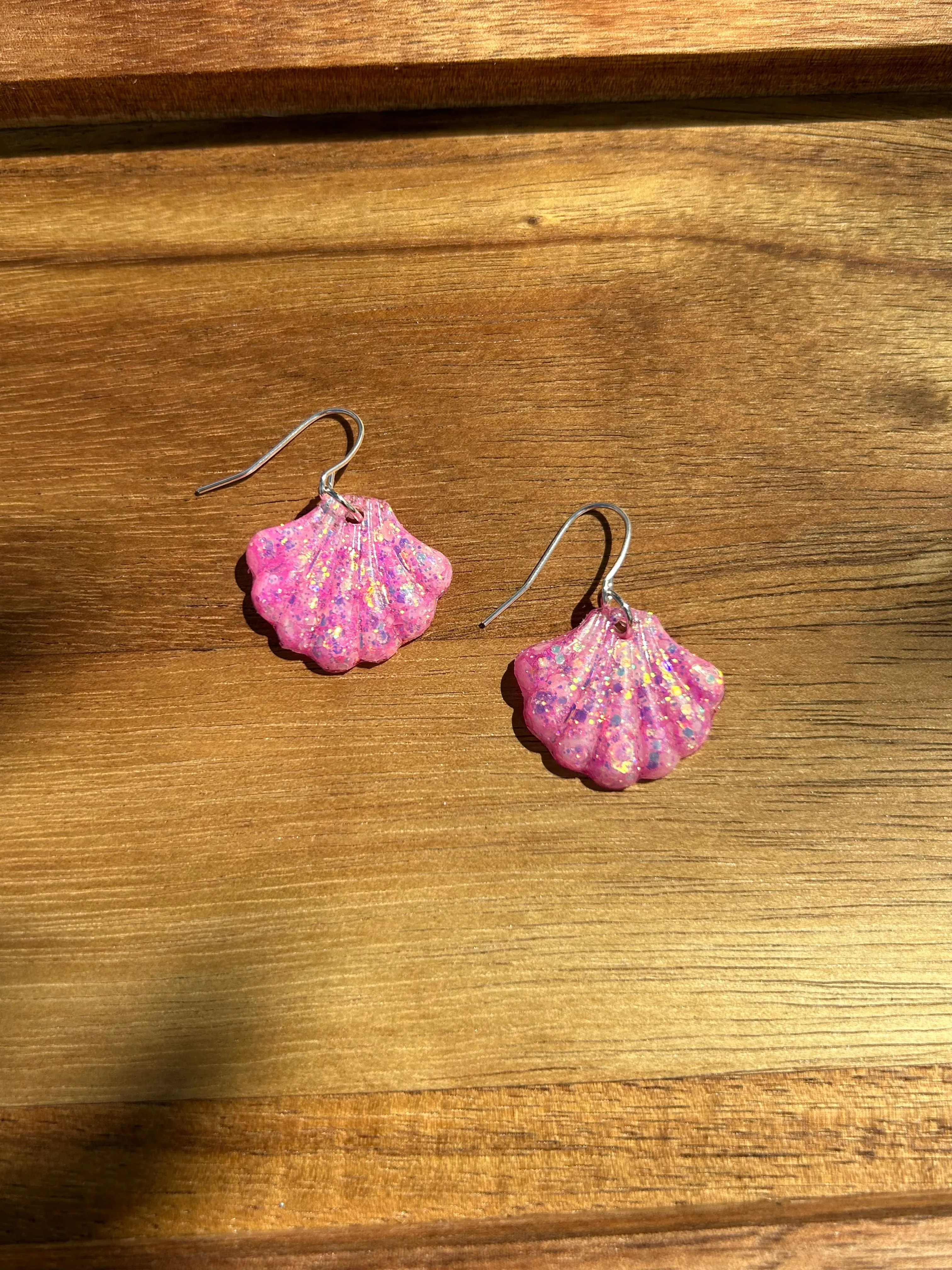 Shell earrings