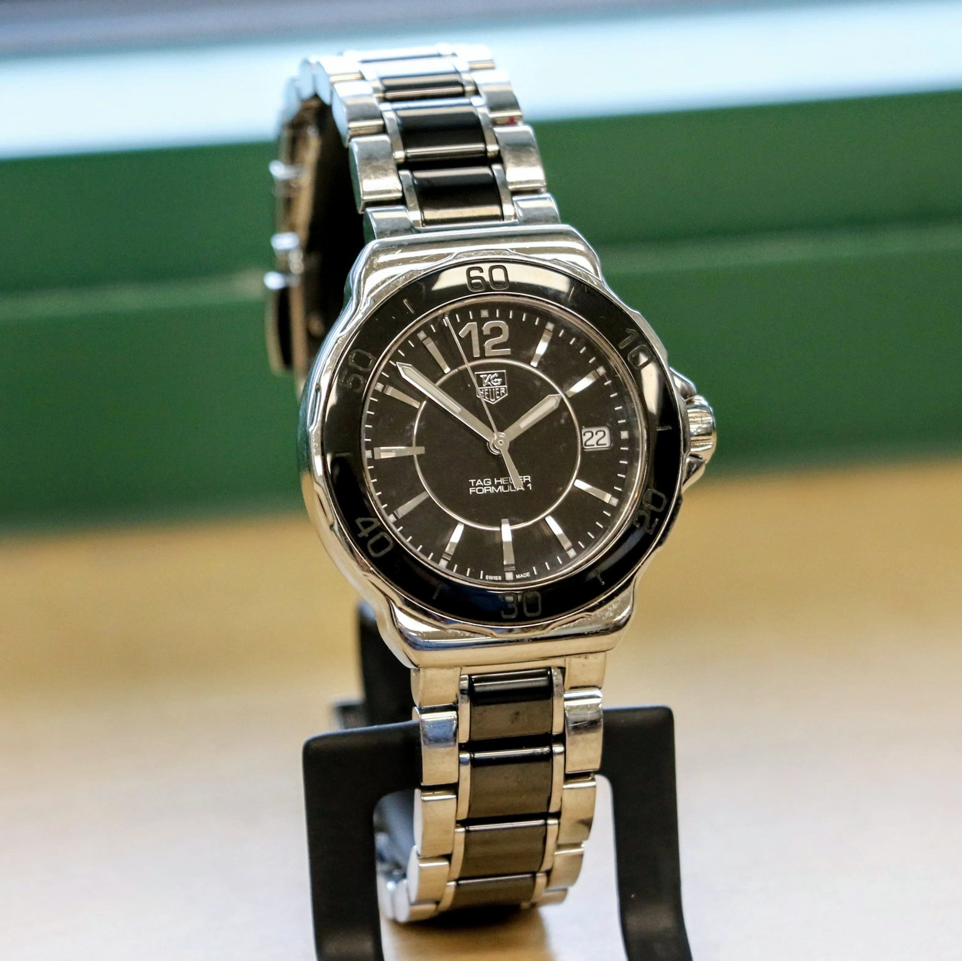 TAG HEUER Formula 1 Watch Date Indicator Ref. WAH1210 35mm Quartz Wristwatch Steel & Ceramic