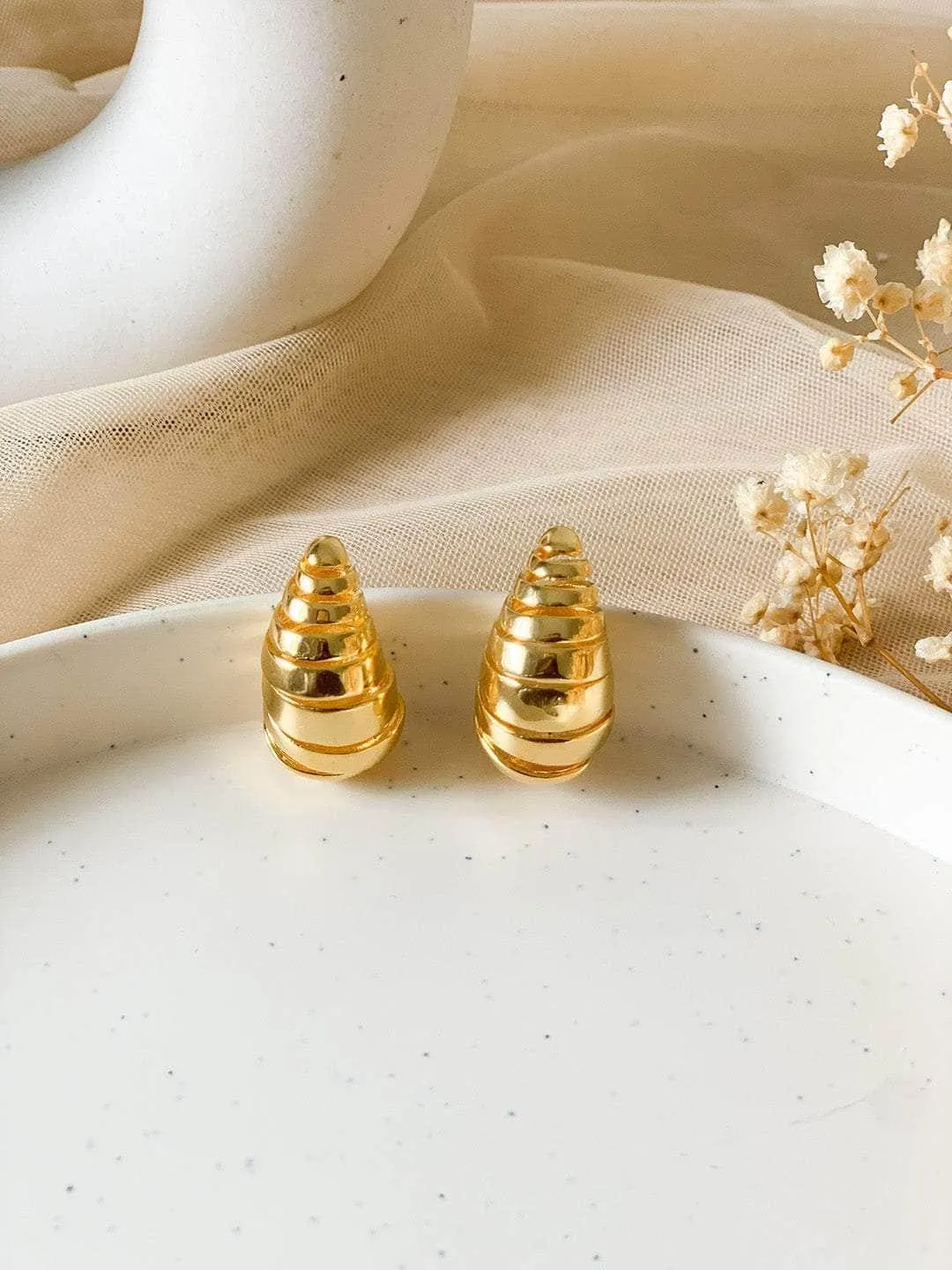Trinetra Haldar Gummaraju In Dome Drop Earrings