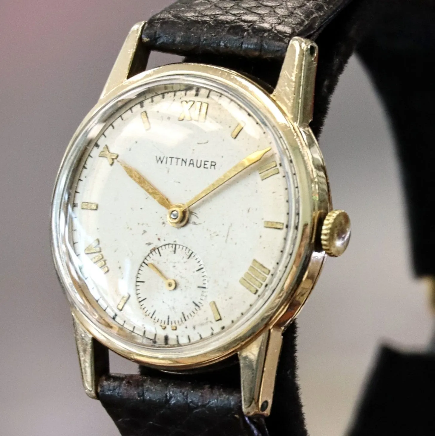 Vintage Wittnauer Wristwatch Swiss Caliber 11TN 17 Jewels Watch