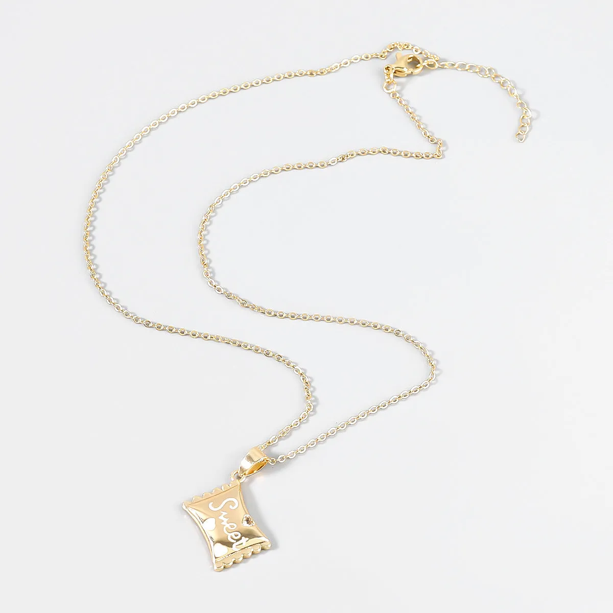 Wholesale Copper Rhinestone Drip Oil Candy Necklace JDC-NE-JL176